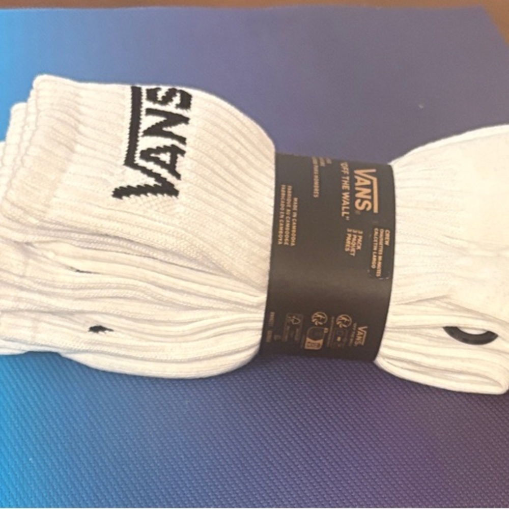 Vans Off The Wall White Crew Socks- 3 Pair